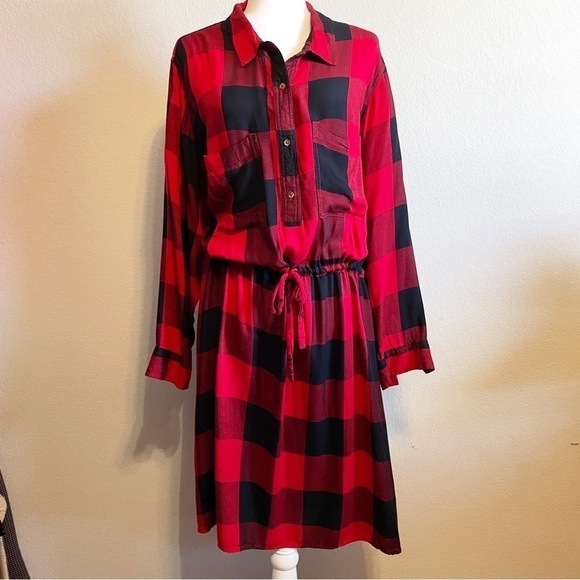Old Navy Red Black Buffalo Plaid Elastic Tie Waist Button Up Shirt Dress Size 4X - Picture 2 of 9